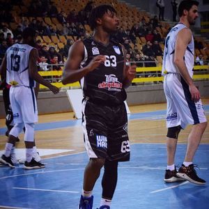 Meet your Posher, Elliott